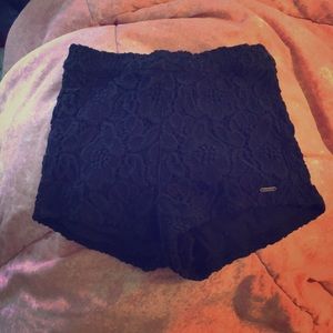Hollister fabric shorts